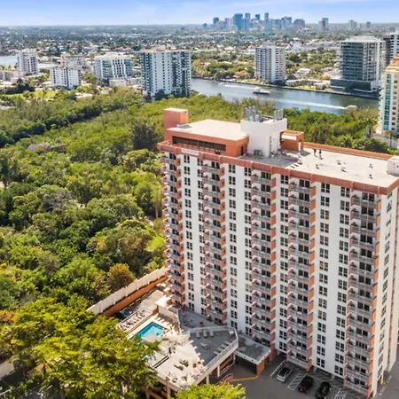 Fort Lauderdale Beach Resort By Vacatia